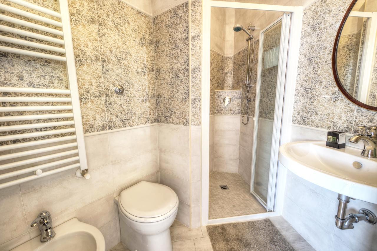 Villino Emanuele Bed & Breakfast Santa Marinella Exterior foto