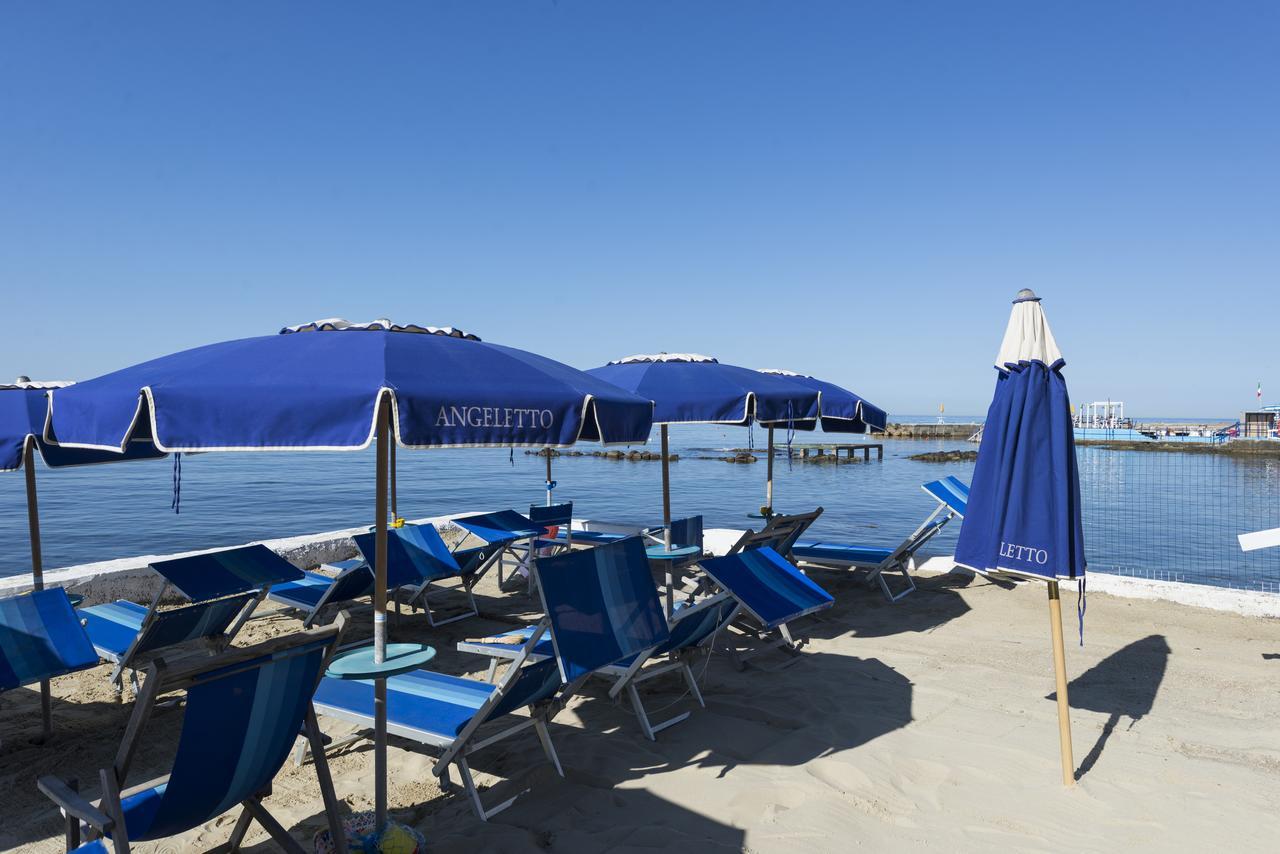 Villino Emanuele Bed & Breakfast Santa Marinella Exterior foto