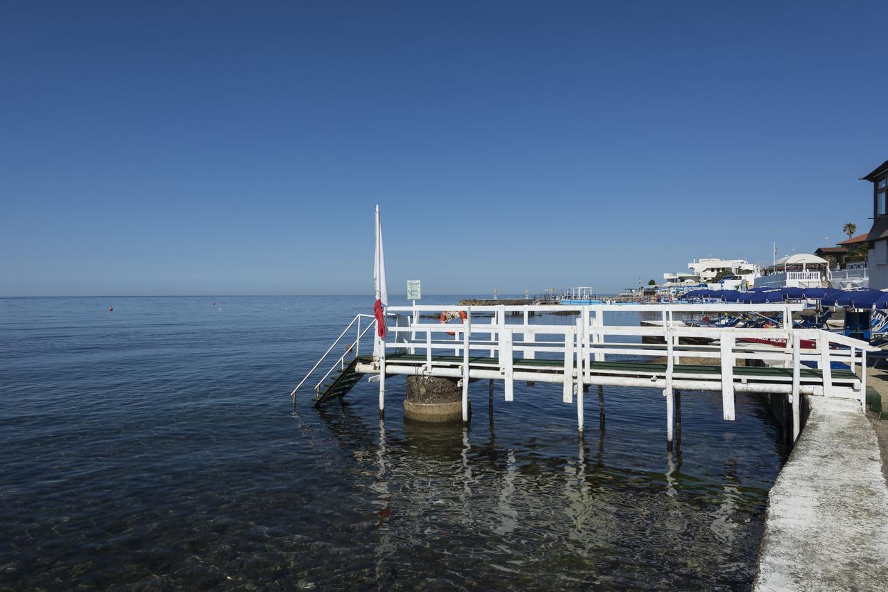 Villino Emanuele Bed & Breakfast Santa Marinella Exterior foto
